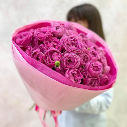 15 розовых кустовых пионовидных роз
